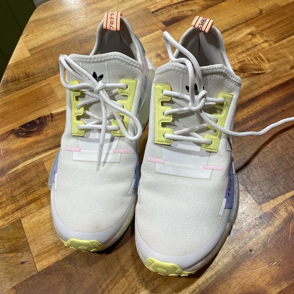 Adidas White Sneakers with Yellow and Purple Details BIG KIDS SZ.6.5-Women’s 8.5